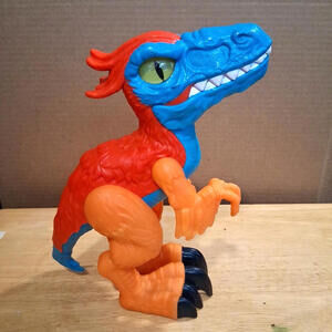 Fisher Price Imaginext XL Jurassic World Dominion Pyroraptor Dinosaur Figure